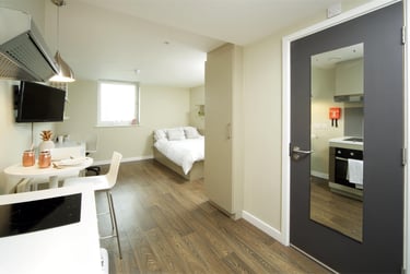 1 bed studio, Grantham Road, Sandyford, Newcastle, NE21QX - Image 1